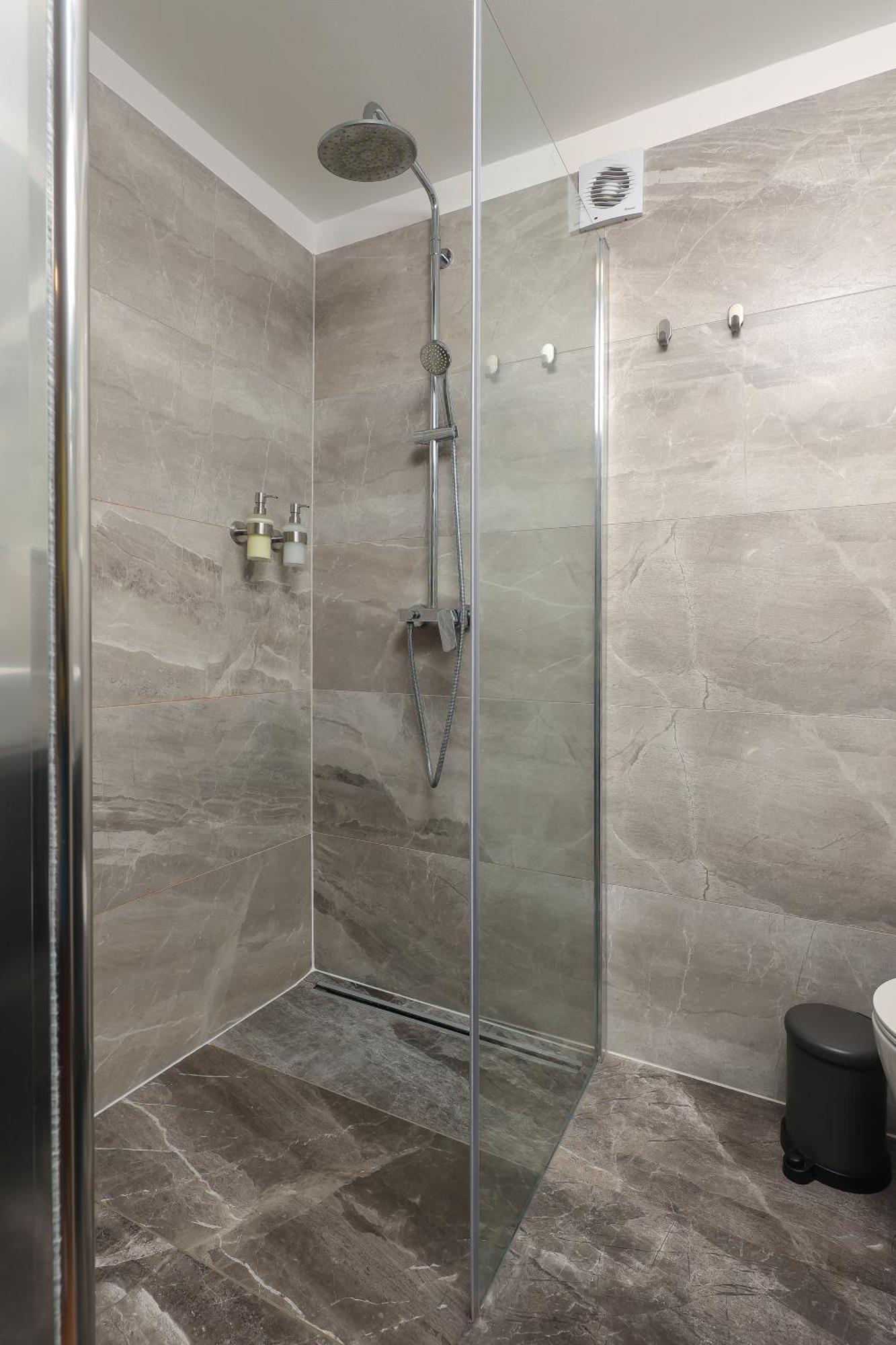 Residence Inn Rijeka Ruang foto
