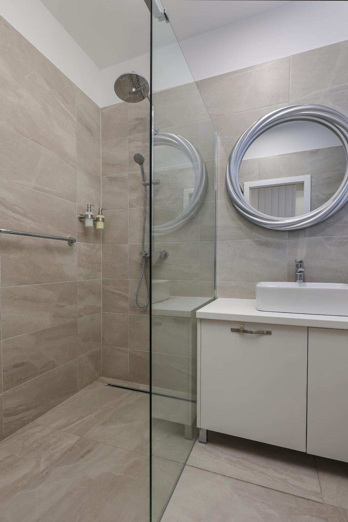 Residence Inn Rijeka Ruang foto